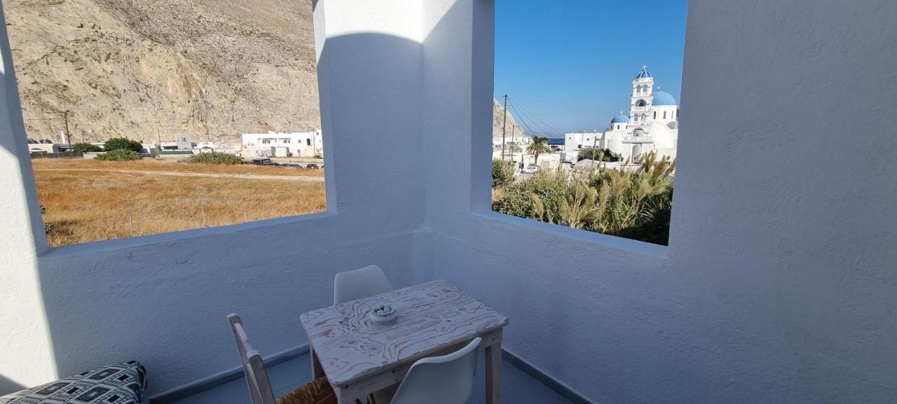Three Harites Perissa (Santorini) Exterior foto