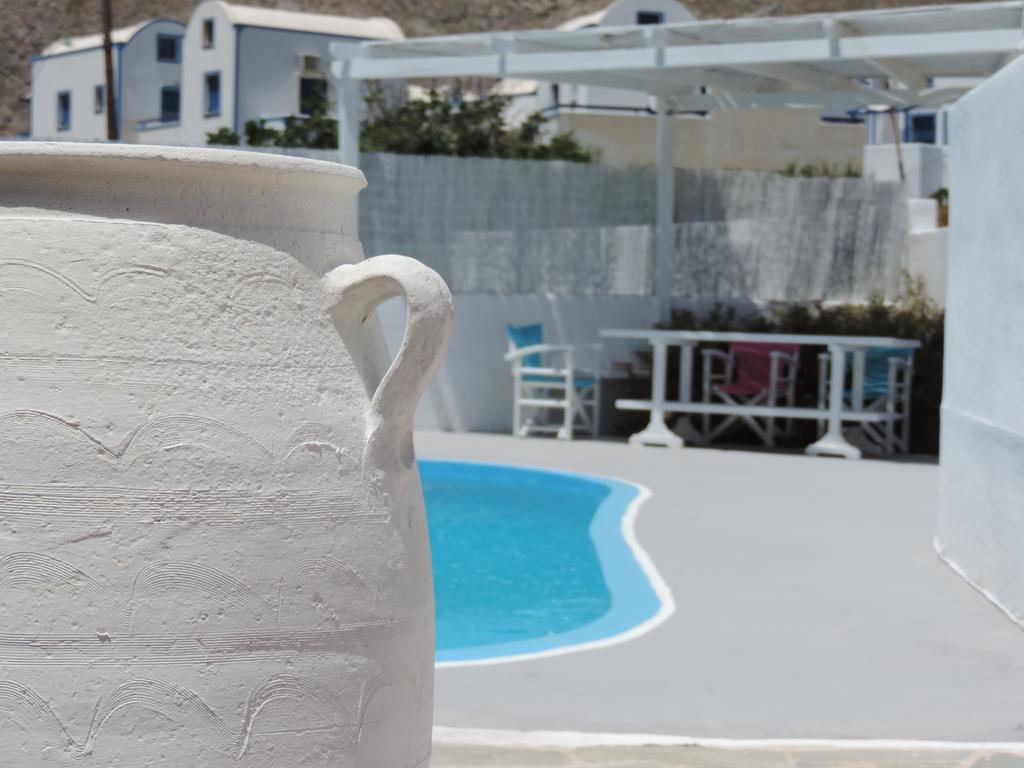 Three Harites Perissa (Santorini) Exterior foto