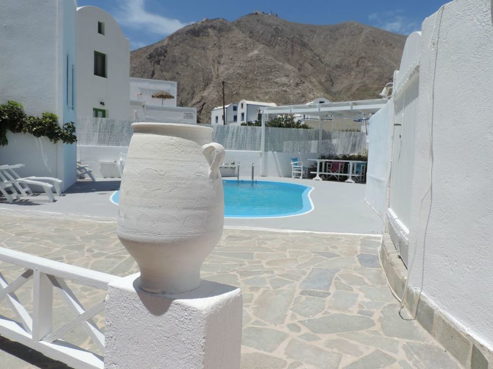Three Harites Perissa (Santorini) Exterior foto