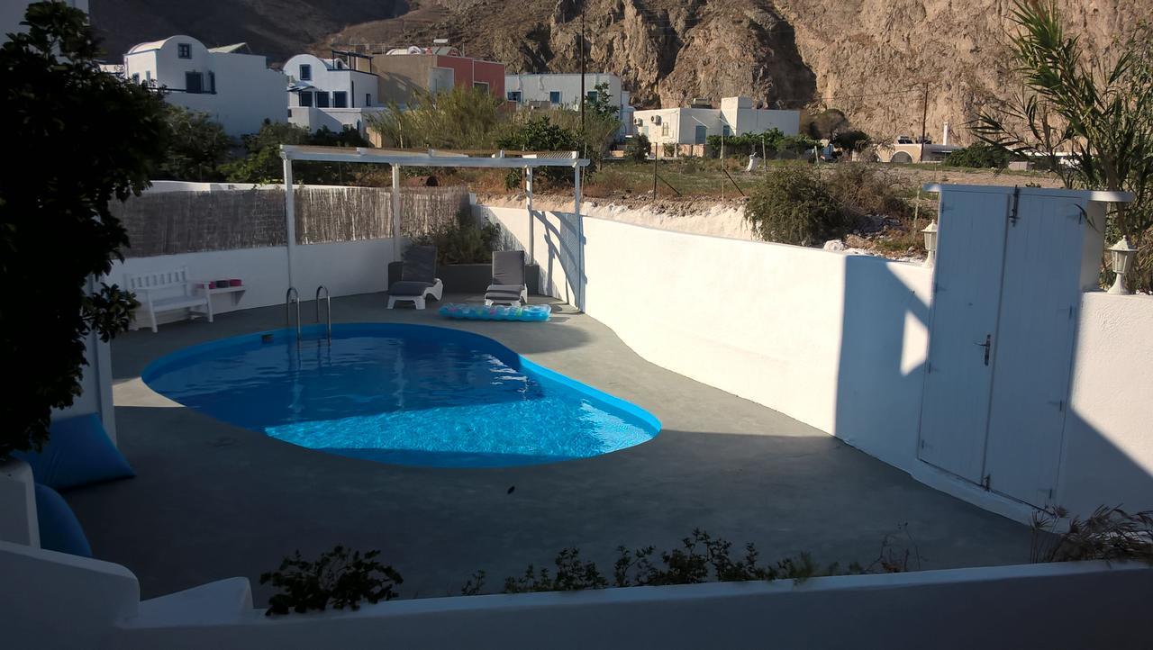 Three Harites Perissa (Santorini) Exterior foto