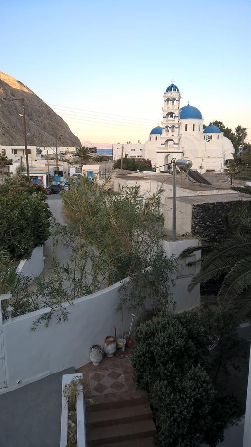 Three Harites Perissa (Santorini) Exterior foto